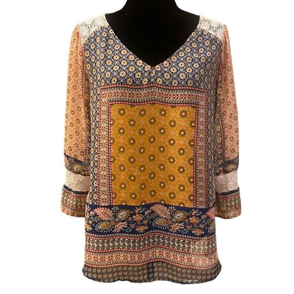 Fig and Flower Boho Twee Floral Lace Top 3/4 Bell Sleeves Sz M - Picture 1 of 13